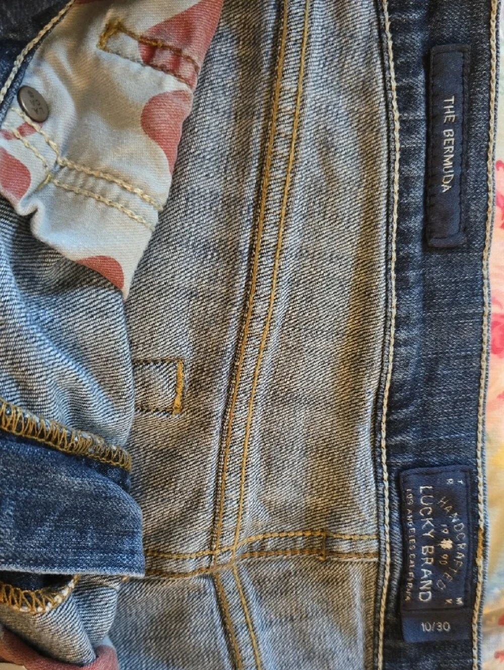 Lucky Brand Raw Hem Dark Blue Denim Shorts Size 10/30